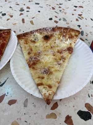 Leonardi's Pizza by null