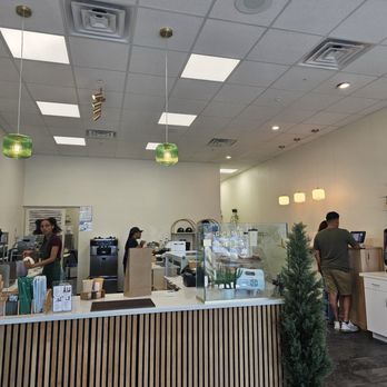 Joyu Tea & Coffee - Interior - Bubble Tea Near Me - Hampton, Virginia