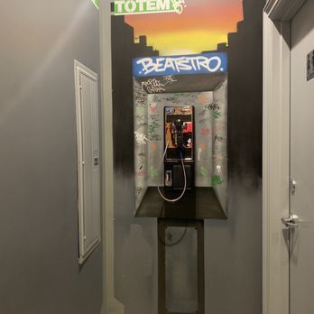 Beatstro - American Near Me - Bronx, New York