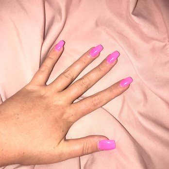 Highland Spa Nails - Nail Salons Near Me - Saint Paul, Minnesota