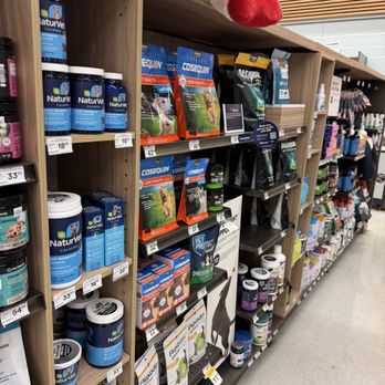 Petco - Pet Stores Near Me - Oakland Park, Florida Petco - Pet Stores Near Me - Oakland Park, Florida