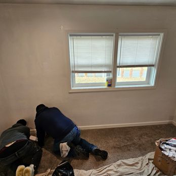 Grit City GC - Paint and repair wall - General Contractors Near Me - Tukwila, Washington Grit City GC - Paint and repair wall - General Contractors Near Me - Tukwila, Washington