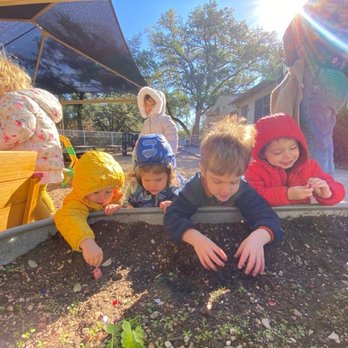 St Mark's Episcopal Day School - Our Austin preschool playground blends safe play with the beauty of the Barton Hills greenbelt. - Elementary Schools Near Me - Austin, Texas St Mark's Episcopal Day School - Our Austin preschool playground blends safe play with the beauty of the Barton Hills greenbelt. - Elementary Schools Near Me - Austin, Texas