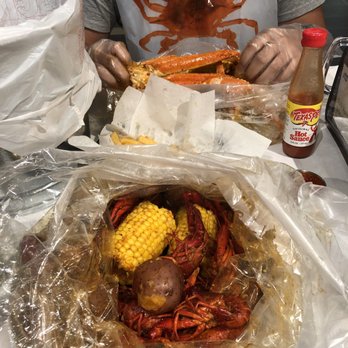 The Crab Cracker - Crawfish & Crablegs - Cajun/Creole Near Me - Charlotte, North Carolina The Crab Cracker - Crawfish & Crablegs - Cajun/Creole Near Me - Charlotte, North Carolina