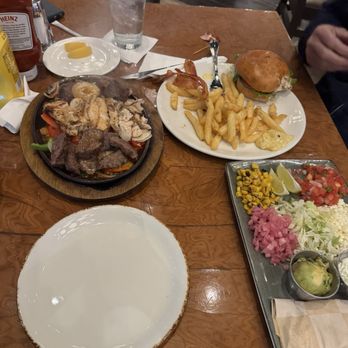 Hard Rock Cafe - Famous Fajitas and Chicken Burger - New American Near Me - Tampa, Florida Hard Rock Cafe - Famous Fajitas and Chicken Burger - New American Near Me - Tampa, Florida