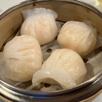 Dim Sum Palace - Steamed shrimp dumplings - Dim Sum Near Me - New York, New York Dim Sum Palace - Steamed shrimp dumplings - Dim Sum Near Me - New York, New York