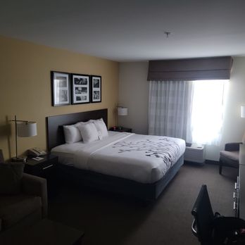 Sleep Inn & Suites - Hotels Near Me - Moundsville, West Virginia