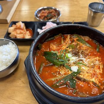 Yoo's Place - Yukgejang spicy beef soup - Korean Near Me - Buena Park, California Yoo's Place - Yukgejang spicy beef soup - Korean Near Me - Buena Park, California