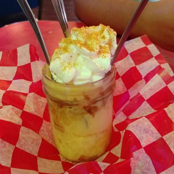 Dixie Grill - Banana pudding - Southern Near Me - Aiea, Hawaii