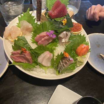 Makoto - Sashimi Sampler - Japanese Near Me - Miami Beach, Florida
