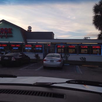 Hook Fish & Chicken - Fast, inexpensive and delicious! - New American Near Me - Plantation, Florida Hook Fish & Chicken - Fast, inexpensive and delicious! - New American Near Me - Plantation, Florida