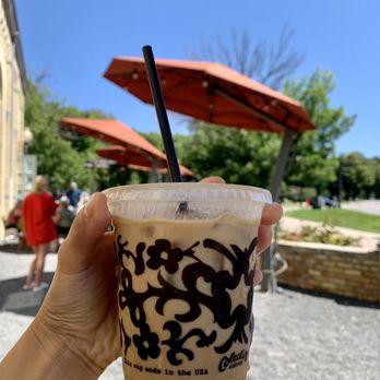 Colectivo Coffee Lakefront - Iced Blackberry Fool - Coffee & Tea Near Me - Milwaukee, Wisconsin Colectivo Coffee Lakefront - Iced Blackberry Fool - Coffee & Tea Near Me - Milwaukee, Wisconsin