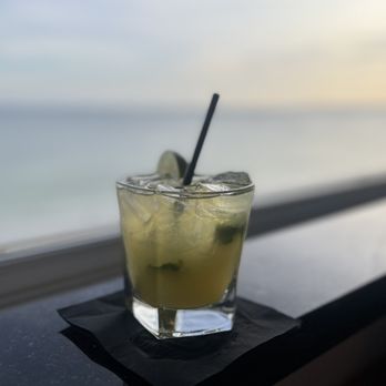 Island View Restaurant - Pineapple mojito - Italian Near Me - Fort Myers Beach, Florida Island View Restaurant - Pineapple mojito - Italian Near Me - Fort Myers Beach, Florida