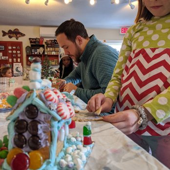Stowe Street Cafe - Gingerbread fundraiser at the cafe - Coffee & Tea Near Me - Waterbury, Vermont Stowe Street Cafe - Gingerbread fundraiser at the cafe - Coffee & Tea Near Me - Waterbury, Vermont