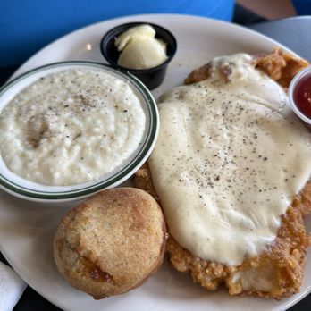Bantam And Biddy - Chicken fried chicken with grits and cornbread - Breakfast & Brunch Near Me - Atlanta, Georgia Bantam And Biddy - Chicken fried chicken with grits and cornbread - Breakfast & Brunch Near Me - Atlanta, Georgia
