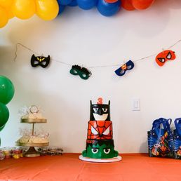 Superhero birthday cake Superhero birthday cake