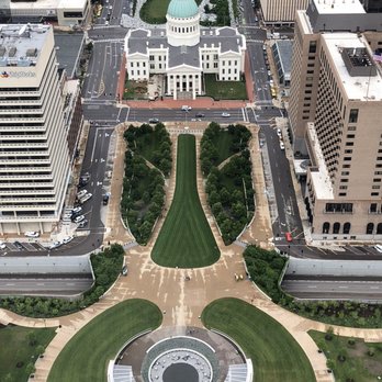 Gateway Arch - View from top of the new entrance and courthouse below. - Landmarks & Historical Buildings Near Me - St. Louis, Missouri Gateway Arch - View from top of the new entrance and courthouse below. - Landmarks & Historical Buildings Near Me - St. Louis, Missouri
