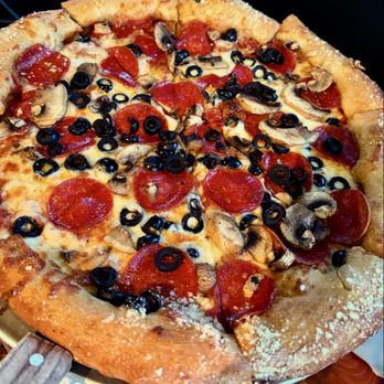 Mellow Mushroom Mobile - Medium pepperoni pizza with mushrooms and black olives - Pizza Near Me - Mobile, Alabama