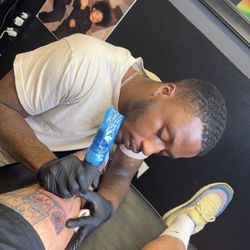 Seven Ink Tattoo Studio - Lando in his zone