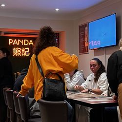 Panda - Group of guests