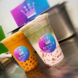 Royal T Cafe - Cosmo & Wanda , Thai tea