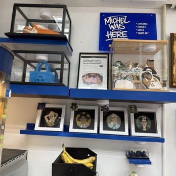 Saint Michel: Cafe and Art - Cupcakes Near Me - Brooklyn, New York Saint Michel: Cafe and Art - Cupcakes Near Me - Brooklyn, New York