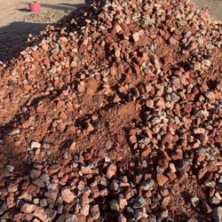 Pioneer Landscape Centers | SiteOne Stone Center - These 1" "Screened" rocks wouldn't come with such a large amount of dirt if they had actually screened them.