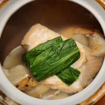 wa’z - Matsutake Dobin Mushi - quality ingredients inside, neatly stacked - Japanese Near Me - Seattle, Washington wa’z - Matsutake Dobin Mushi - quality ingredients inside, neatly stacked - Japanese Near Me - Seattle, Washington