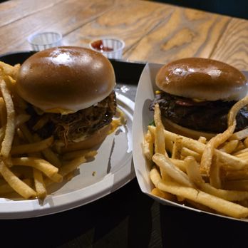 Backlot Express - American Near Me - Lake Buena Vista, Florida