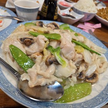 JW China Wok - Moo Goo Gai Pan - Chinese Near Me - Redlands, California JW China Wok - Moo Goo Gai Pan - Chinese Near Me - Redlands, California