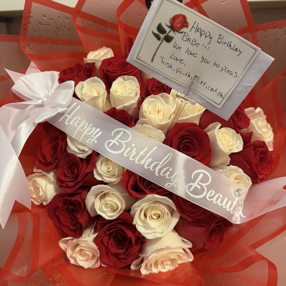 Glamorous Bouquets - 36 roses! - Florists Near Me - Modesto, California