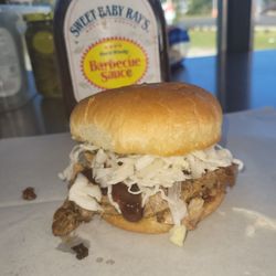 Groovy Gal Food Bus - Pull pork sandwich With vinegar slaw.