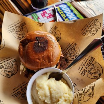 Buffalo Grill - Hochatown - Brisket coleslaw sandwich with awesome mashed potatoes - American Near Me - Broken Bow, Oklahoma