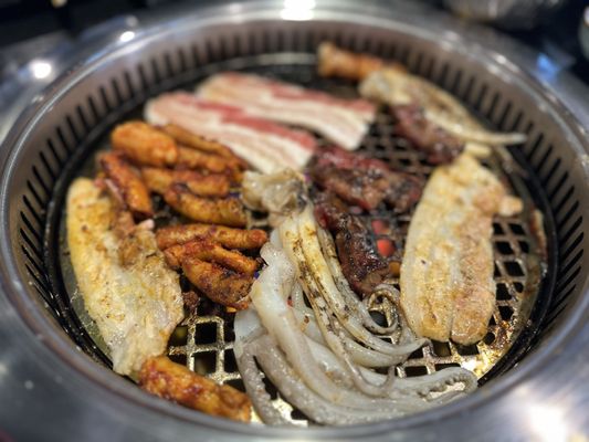 Ushiya Grill by null