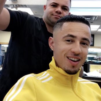 Leo Barber Shop - Ask for Mario !!!!! MUY FRESH the mid fades - Barbers Near Me - Las Vegas, Nevada