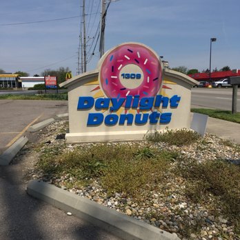 Daylight Donuts - I saw the sign (and I am happy now) - Donuts Near Me - Eaton, Ohio Daylight Donuts - I saw the sign (and I am happy now) - Donuts Near Me - Eaton, Ohio