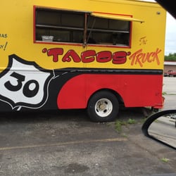 Tacos' Truck - The truck!