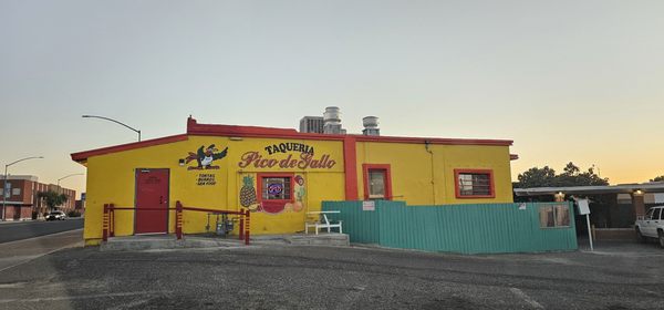 Taqueria Pico de Gallo by null