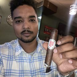Havana Cigars, Tobacco, & Gifts