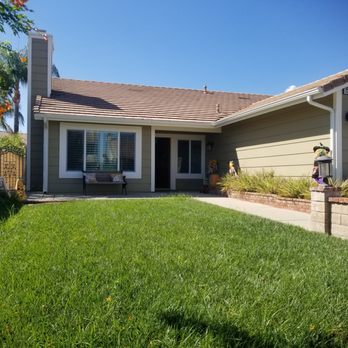 Affordable Window Replacements - home with new vinyl retrofit windows. - Windows Installation Near Me - Apple Valley, California Affordable Window Replacements - home with new vinyl retrofit windows. - Windows Installation Near Me - Apple Valley, California