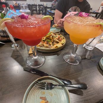 Con Amor Latin Kitchen - Large margarita - Latin American Near Me - Valley, Nebraska Con Amor Latin Kitchen - Large margarita - Latin American Near Me - Valley, Nebraska