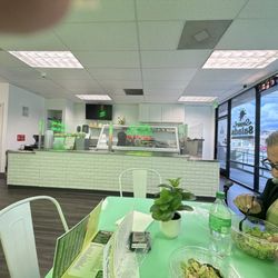 Smart Salads - Inside of the restaurant