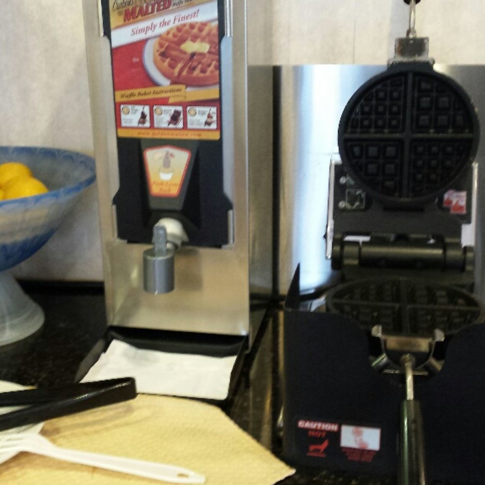 The Millwood - Waffle maker, to make fresh hot waffles.......... - Hotels Near Me - Millbrae, California The Millwood - Waffle maker, to make fresh hot waffles.......... - Hotels Near Me - Millbrae, California