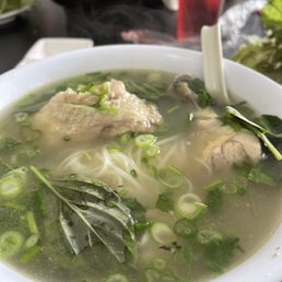 Pho ga di bo( Vietnamese walking chicken)