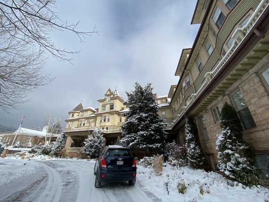 The Cliff House at Pikes Peak by null
