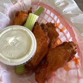 Wings'n Things - Regular Hot flavor - Chicken Wings Near Me - Houston, Texas