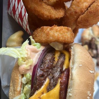 Cali Burger - Double bacon cheese burger with onion rings - Burgers Near Me - Raleigh, North Carolina Cali Burger - Double bacon cheese burger with onion rings - Burgers Near Me - Raleigh, North Carolina