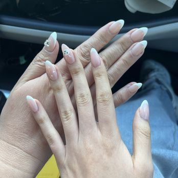 MOI Nails By Spring - Nail Salons Near Me - Los Angeles, California MOI Nails By Spring - Nail Salons Near Me - Los Angeles, California