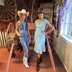 Elemental Vintique - Vintage western and prairie clothing from Elemental Vintique