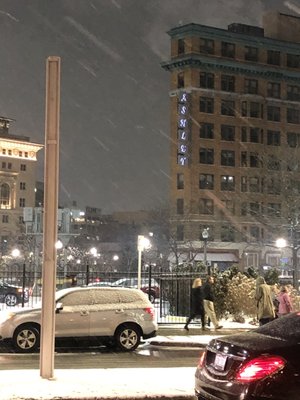 Sid Gold’s Request Room by null